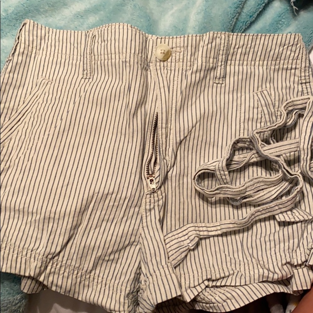 American eagle tie shorts